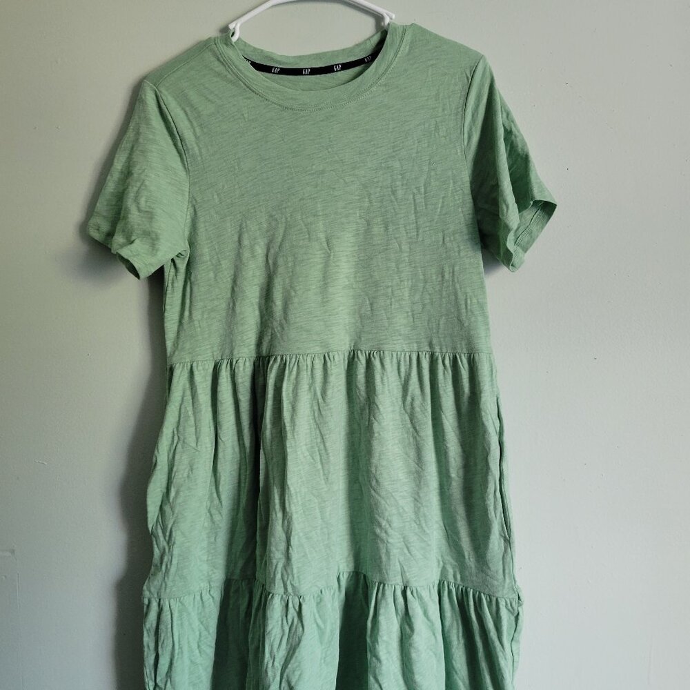 GAP Green Dress Women's Tiered Short Sleeve Knee Length Dress NWT - Picture 1 of 5